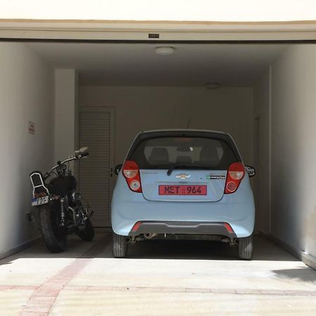 Pafia Sunbeach Townhouse Paphos Bagian luar foto