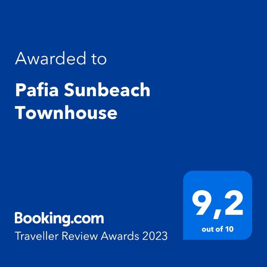 Pafia Sunbeach Townhouse Paphos Bagian luar foto